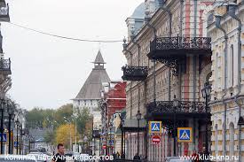 Театр оперы и балета и театральный парк. Chto Posmotret V Astrahani Za Odin Den
