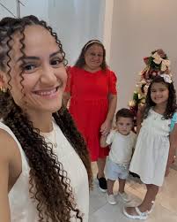 evelyn borges (@evelynborges17) • Instagram photos and videos