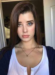 Sarah Mcdaniel Will Hypnotize You With Her Eyes 18 Photos Sarah Mcdaniel Beautiful Eyes Stunning Eyes