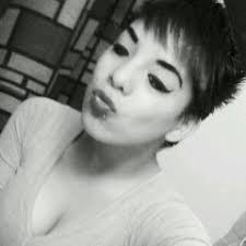 Stream Selena Barrera music