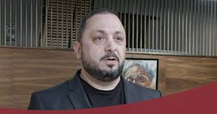 Mais affronter pierre maudet ne suscite pas beaucoup de vocations bourgeoises. Mfiaiyiht86fnm