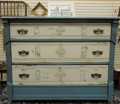Vintage Dresser Makeover Using Miss Mustard Seeds Milk Paint French Enamel And Grain Sack Dresser Available A Milk Paint Painted Dresser Milk Paint Furniture