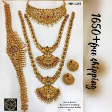 1 pair of earrings , size : 2 Likes 0 Comments Aishu S Jewellery Boutique Aishus Jewellery Boutique On Instagram Jewelry Jewelrydesigner Jew Jewelrydesigner Jewelryaddict Jew