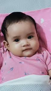 Proceed with love: Evaarah's morning cuteness is unstoppable 💖🌞”