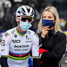Now that the world champion leads the biggest cycling event in the world. Alaphilippe Verlasst Tour De Suisse Vor Der Schlussetappe Radsport News Com