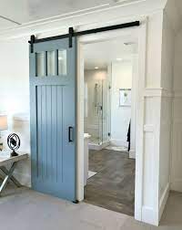Walaupun terlihat ringan dan rapuh, sesungguhnya pintu pvc memiliki ketahanan yang serupa dengan kayu maupun logam. 11 Pintu Kamar Mandi Yang Stylish Dan Awet Bikin Tamu Berdecak Kagum Rumah123 Com