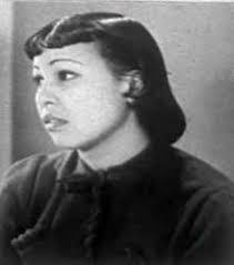 Edna Harris's Instagram, Twitter & Facebook