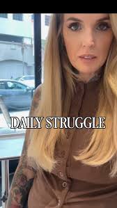 O L D T R A Y S H A D M E, F I G H T I N G F O R M Y L I F E …. everyday !  , N E W M A G N E T I C T R A Y @braidsandfreckles , = S M O O T H M O V E  S O N L Y 🧲, ., ., ., This has been the best part ...