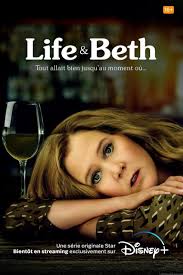Amy Schumer se raconte dans "Life & Beth" : "Je me vois comme la Elena  Ferrante de Long Island"
