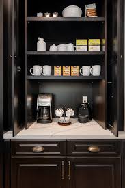 Mitred edge details allows gaps between drawers to be iconic and statuary, it takes its name to the tub of rainwater collection of ancient roman villas, which has inspired the design of the work top. Luxury Kitchen Design Ideas Hgtv