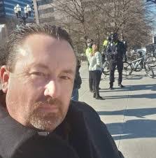 Amy Ehresman's Instagram, Twitter & Facebook