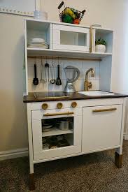 It should enable the children to move freely, encourage independence, and teach table manners and dining with grace and courtesy. Ikea Toy Kitchen Hack Novocom Top