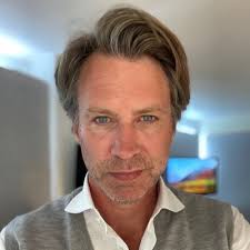 Julia Jaskowiak (@juliajasko)