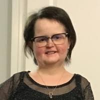 Loria Smith's Instagram, Twitter & Facebook