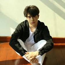 《創造營2021》（英語： chuang 2021 ）是2021年腾讯视频推出的男团竞演选秀养成类真人秀节目。 節目集結了中國大陸和海外共90位選手，進行將近4個月的封閉式訓練，最終由全民投票選出11位選手組成國際男團「into1」。 à¹à¸Ÿà¸™à¸„à¸¥ à¸šà¹„à¸—à¸¢ à¸ˆ à¸™ à¸ª à¸‡à¸„à¸¥ à¸›à¹ƒà¸« à¸à¸³à¸¥ à¸‡à¹ƒà¸ˆ à¹à¸žà¸—à¸£ à¸„ à¹€à¸§à¸— Chuang2021