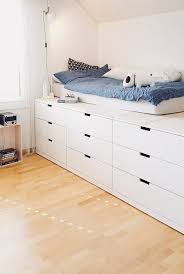 Bild Von Merlynn Solebich De Schlafzimmer Design Ikea Bett Schlafzimmerideen Fur Kleine Raume