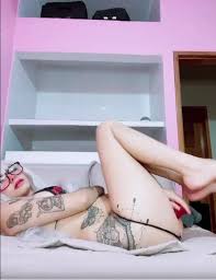 Yasmim Cat Tucks In A Red Dildo | PimpBunny