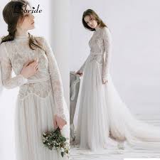 Abito da sposa a terra vita fuori dalla spalla nobile in tulle buona qualita, prezzi economici, tanti stili da scegliere. Bohemian Abiti Da Sposa Vintage French Lace Manica Lunga Abito Da Sposa Boho Button Back Abiti Da Sposa Vestido De Noiva 2017 Vestido De Noiva Vestido De Noiva 2017de Noiva Aliexpress