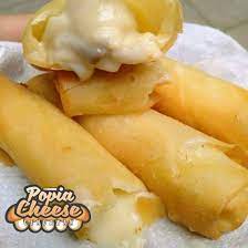 Kulit popia yang rangup dan penuh tambah dengan cheese yang meleleh, memang padu! Popia Cendawan Cheese Posts Facebook