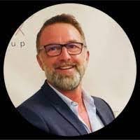 Donald Nania's Instagram, Twitter & Facebook