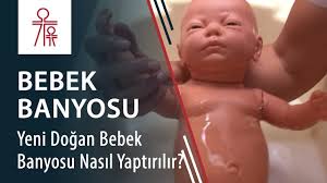 Tam bir banyo, doğumdan sonraki 2 veya 3'üncü güne. Yeni Dogan Bebek Banyosu Nasil Yaptirilir Youtube