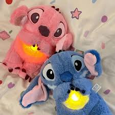 NUEVAMENTE DISPONIBLE EL MÁS BUSCADO STITCH QUE RESPIRA EN AZUL Y ROSADO  😍💙💖 PROMO: ⬇️ 1 x $12.99 12 x $120.00 📍 Visítanos en La Peatonal / Ave.  Central diagonal a la
