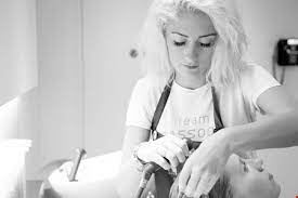 How to find a salon for your apprenticeship. Apprentice Sassoon Salon