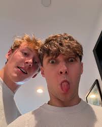 yourguykb when two internet friends finally meet