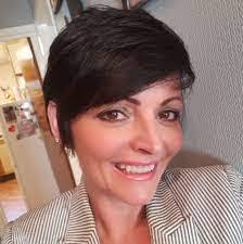 Joanne Jovanovich's Instagram, Twitter & Facebook