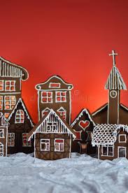 La Maison A Fait Le Village De Pain D Epice Avec Le Fond Vert Image Stock Image Du Village Pain 104065477