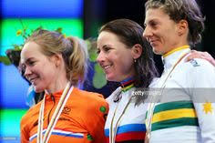 Nice spanish lesson to rewatch this one. 29 Ideeen Over Annemiek Van Vleuten Fiets Dameswielrennen Fietsende Meisjes