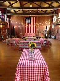 We have plenty of western theme party ideas for you including cowboy balloons, paper goods, one of a kind party favors and decorating kits that will make you think you are out riding the range. Sweet 16 Western Theme Party Novocom Top