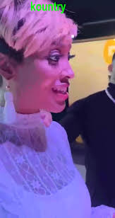 Anthony and Amber Makes A Connection