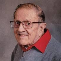 Andrew Roby's Instagram, Twitter & Facebook