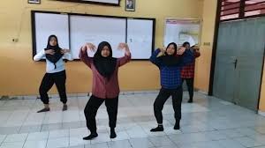 We did not find results for: Ujian Praktek Seni Budaya Smpn 43 Jakarta Kelas Ix 6 Pr 2015 2016 Youtube