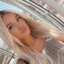 Morgan Cote's Instagram, Twitter & Facebook