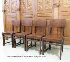Kursi Jati Antik Krs261 Empat Buah Kursi Asli Antik Dari Kayu Jati Empat Buah Kursi Jati Ini Cocok Digunakan Sebagai Kur Home Decor Dining Chairs Furniture