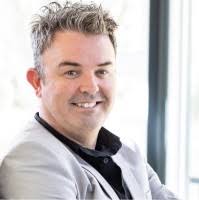 500+ "Hume" profiles