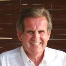 How Successful People Think Differently: Learn How Successful People Think  Differently Than Most