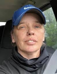 Earlene Barnes's Instagram, Twitter & Facebook