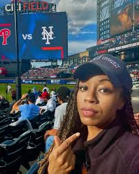 chandra thomas (@chandrathomas) • Instagram photos and videos