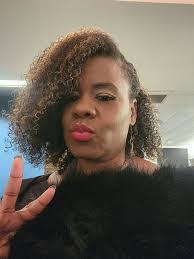 Tamara Mitchell's Instagram, Twitter & Facebook