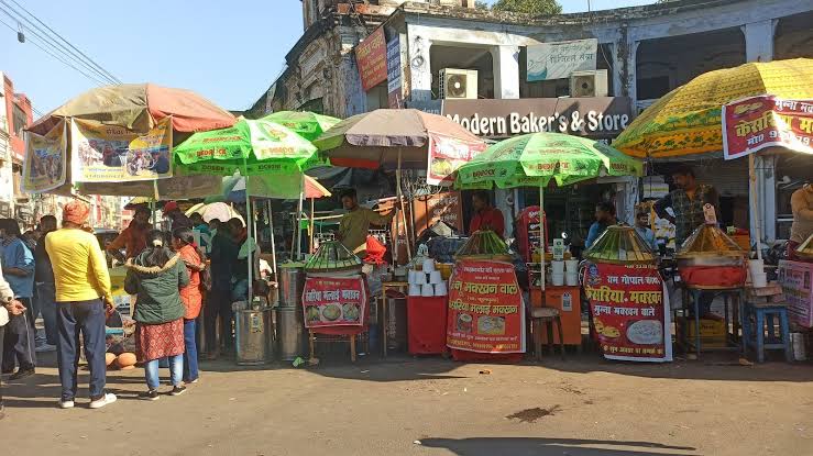 The vibrant lanes of Chowk Lucknow, AI generated