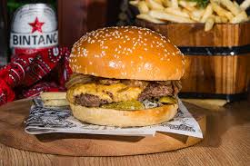 Double wagyu + brisket blend, charred jalapeños breakfast all day burger. Lawless Burgerbar Burger Metal Dari Kemang Selatan Pop Hari Ini