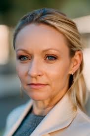 Brianna Newland's Instagram, Twitter & Facebook