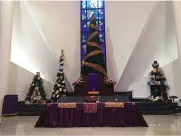 Ku masuk ruang maha kudus, dengan darah anak domba. Keajaiban Natal 2018 Gki Pondok Indah