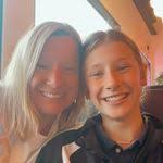 Kim Vowell's Instagram, Twitter & Facebook