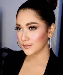 Selama ini Dikira Janda, Artis Kolosal Zahra Qareen Akhirnya Beberkan Foto  Sama Suami – Sibernews