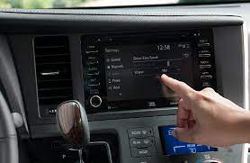 Hey there, i was just testing out the 2021 toyota sienna is rear seat entertainment system. 2019 Toyota Sienna Entertainment Technology Serra Toyota