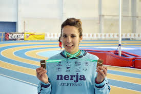 Vanessa Platero (@vaneatle)